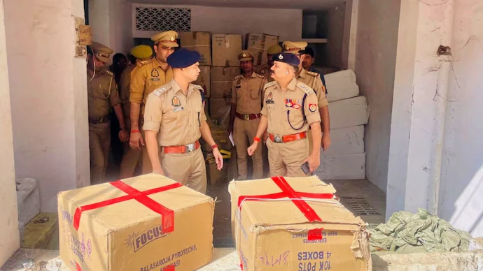 Smuggled firecrackers worth Rs 6.32 crore seized at Mumbai portMastering the Art of Fashion