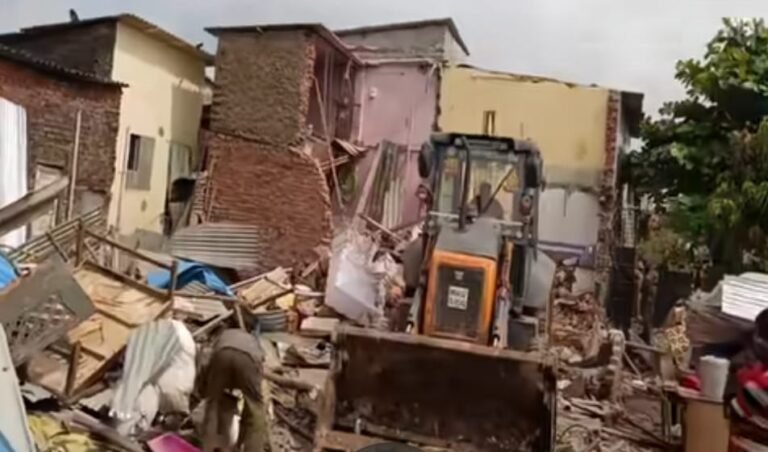 Demolition Drive on Government Land in Malvani, Malad West — The Truth Behind the Joint Action by Collector Office and BMC