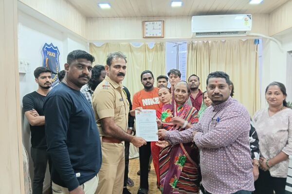 मालवणीत सामाजिक कार्यकर्त्याला जीवघेणी धमकी; अवैध मलबा भराव थांबवण्याच्या प्रयत्नांवर दबाव — नागरिकांचा एकमुखी आवाज: MRTP Actनुसार कठोर कारवाई करा Reported by: Shakur Jamadar — Mumbai Head Reporter