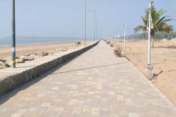 Aksa Beach Promenade Not Illegal, Says Maharashtra Government; Supreme Court Stay Continues