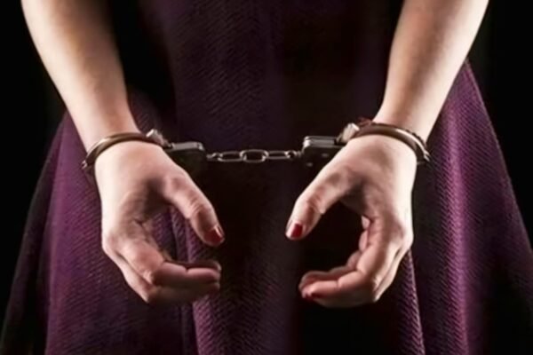 Maharashtra: Woman Arrested With MD Drugs Worth ₹4.4 Lakh In Thane; Police Bust Local Peddling Network