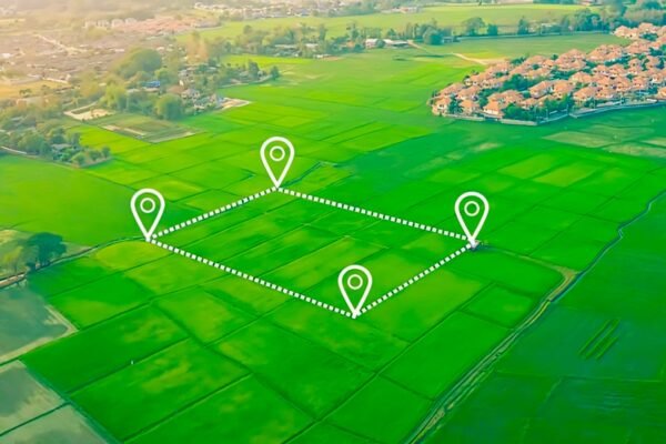 Mumbai: Mahayuti Govt Approves 4-Acre Sion Plot for VHP on 30-Year Occupancy — Questions Raised Over Terms, Purpose & Public Transparency