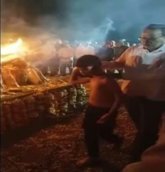 Ajit Pawar’s Security Officer Vidip Jadhav Laid to Rest; Young Son Performs Last Rites