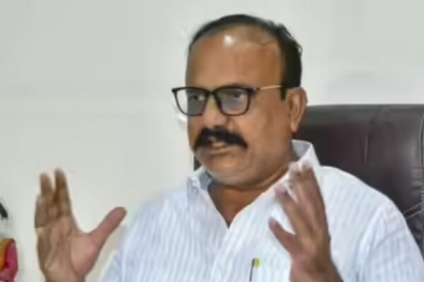 Political Clash in Pune After Shivaji–Tipu Comparison; 9 Injured in Stone Pelting