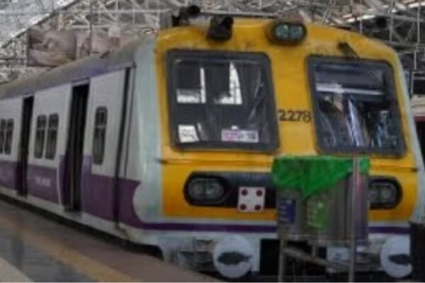 ₹262 Crore Recovered! Massive Crackdown on Ticketless Travel Across Mumbai Local Trains
