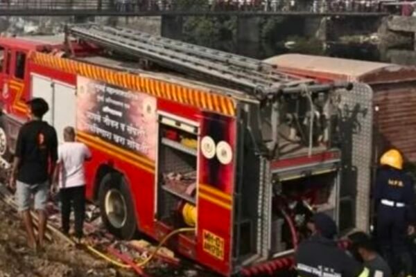 मुंबई में दो जगह आग की घटनाएं: ताड़देव हाई-राइज और मलाड स्टूडियो में लगी आग, कोई हताहत नहीं