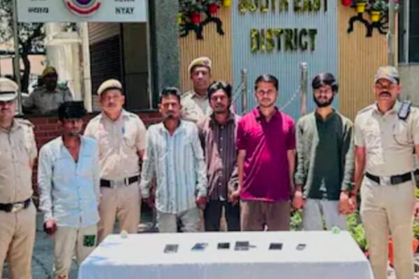 व्हाट्सएप पर ‘बॉस’ बनकर भेजा मैसेज, कंपनी से 10 करोड़ से ज्यादा की ठगी — 4 आरोपी गिरफ्तार