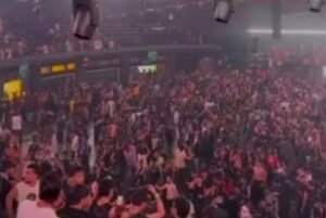 मुंबई म्यूजिक इवेंट में दर्दनाक हादसा: अत्यधिक शराब सेवन से युवक की मौत, महिला अस्पताल में भर्ती
