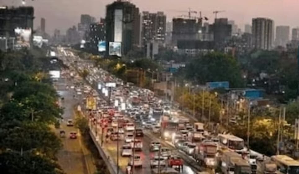 मुंबईवासियों के लिए खुशखबरी: ट्रैफिक से राहत देने आ रहे 4 नए ब्रिज, जानिए कब तक होंगे तैयार