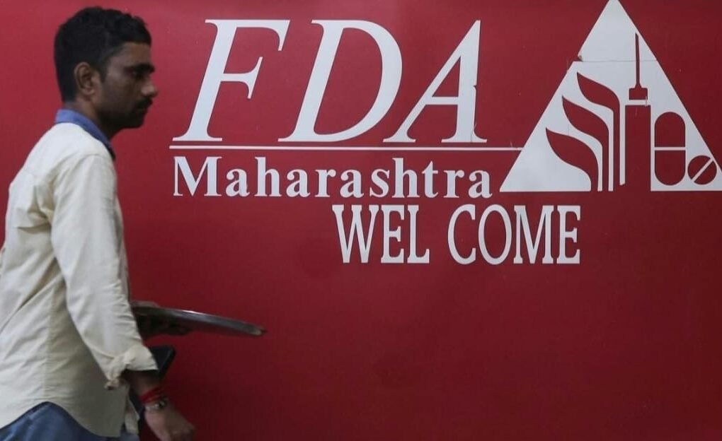 मुंबई में FDA की बड़ी कार्रवाई: 564 लीटर दूध नष्ट, 7 प्रतिष्ठानों के लाइसेंस निलंबित